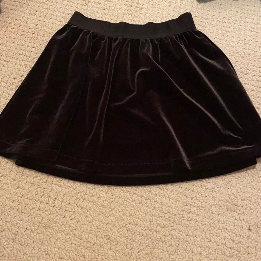 Black velvet skirt size 8